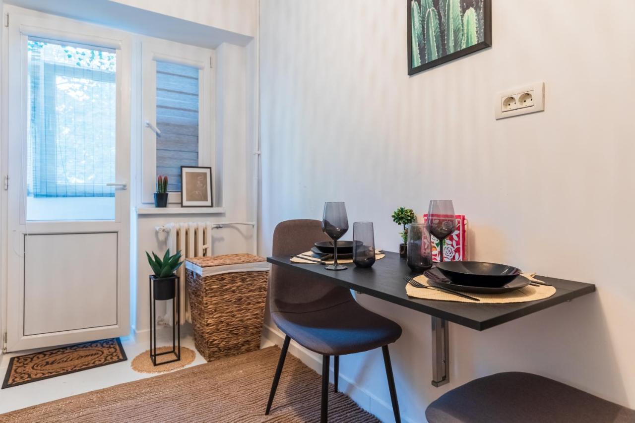 Jungle Apartment 15 Min Walk To Beach & Downtown 康斯坦察 外观 照片